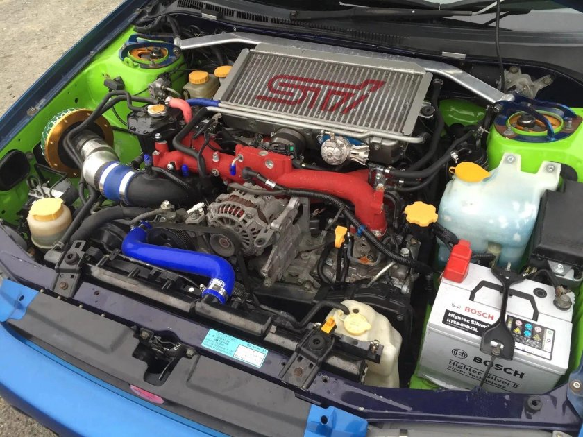 Subaru WRX STI под капотом