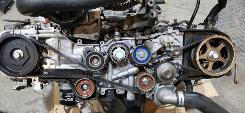 Натяжитель ремня ГРМ Субару ej20