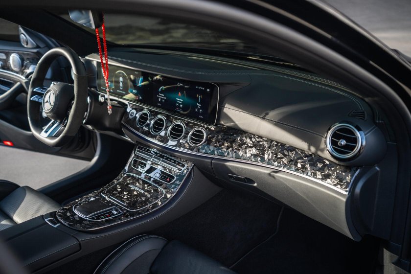 Кокаин с салоне Мерседеса