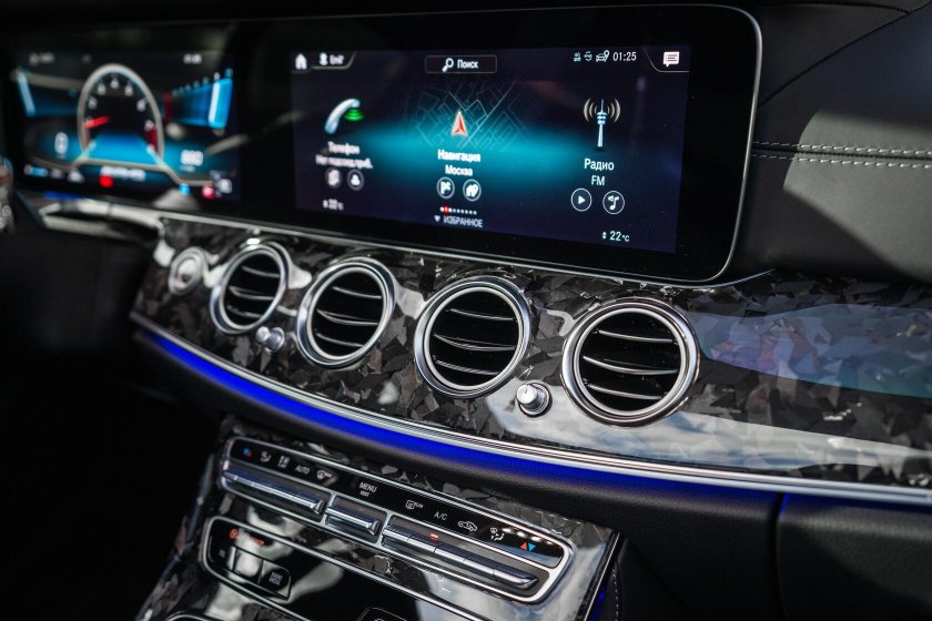 Детали в салоне мерса 213