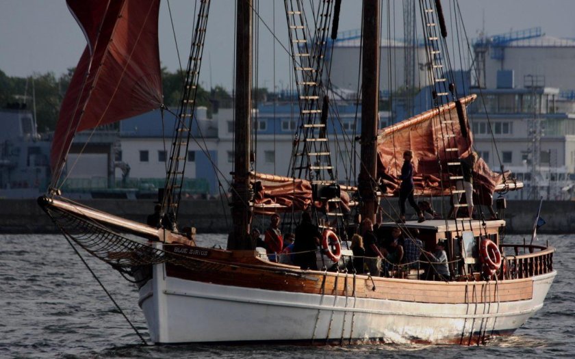 Парусник «Blue Sirius»