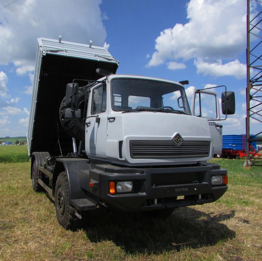 Урал 432065 сельхозник