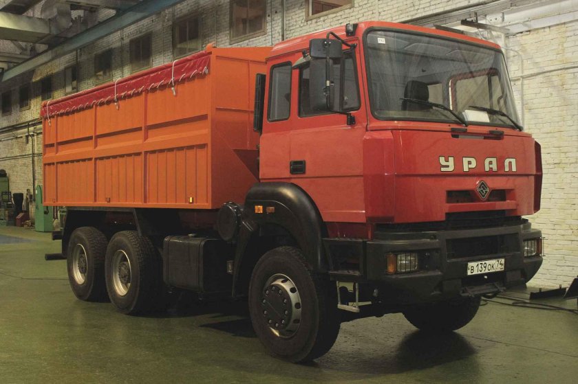 Урал 6320