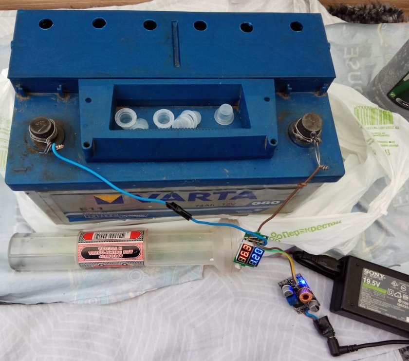 Вскрываем необслуживаемый аккумулятор варта