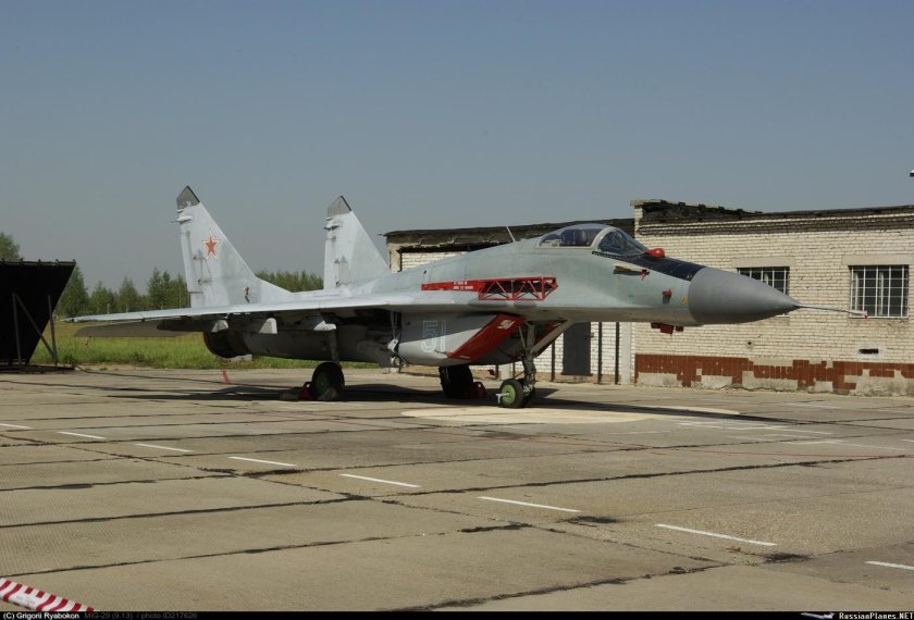 Миг-29 9-13