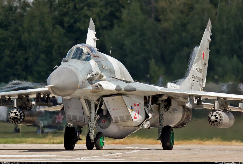 Самолет миг-29смт