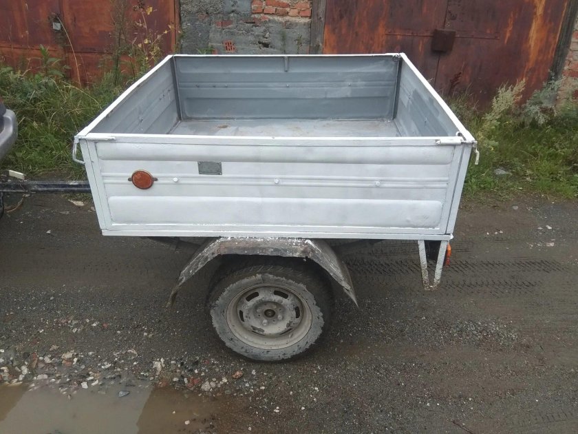 Прицеп легковой 12738