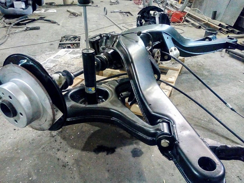 Задняя подвеска Мерседес 123