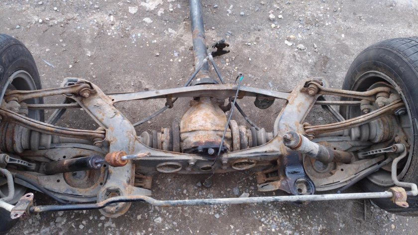 Задняя подвеска Мерседес 124