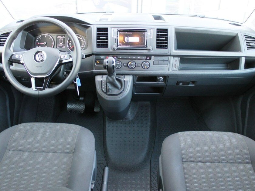 Volkswagen Caravelle t5 салон