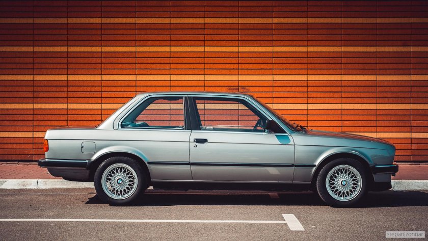 БМВ е30 купе