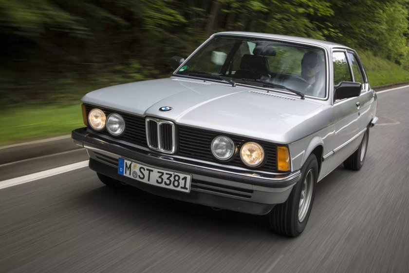BMW e21 323i