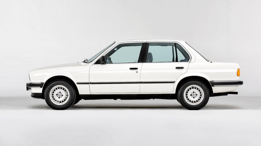 BMW e30 324d