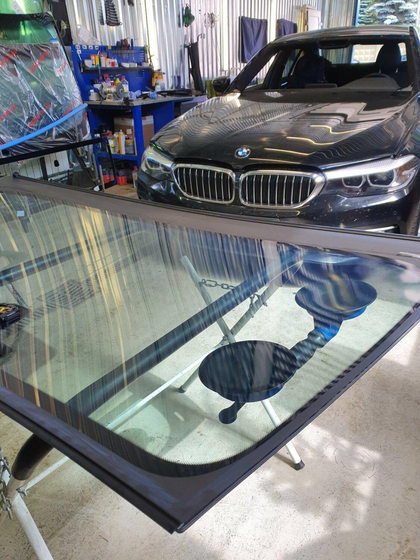 Замена стекла лобового на Тимирязева