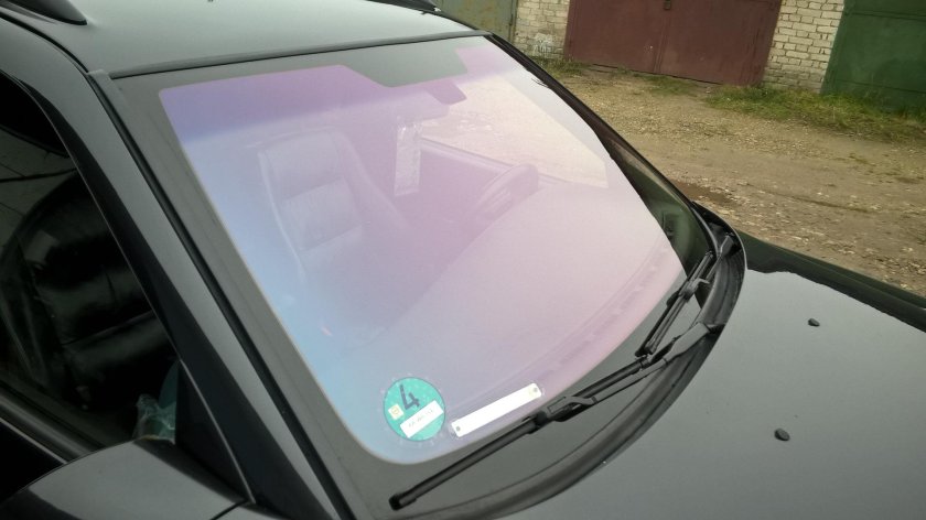 Лобовое стекло БМВ х5 е53 атермальное