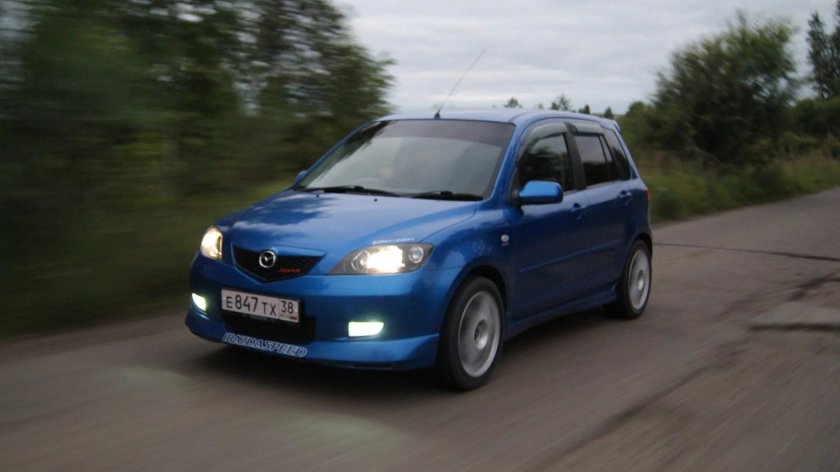 Мазда Демио спорт 2005