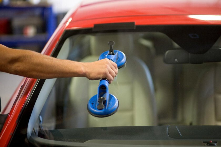 Установщик автостекол