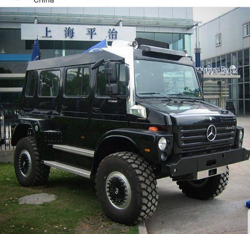 Mercedes Unimog u5000