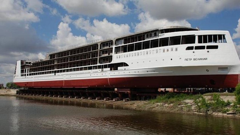 Лайнер Петр Великий проекта pv300vd