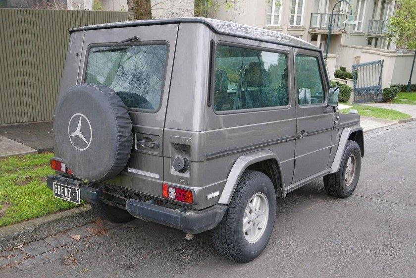 Mercedes-Benz g-class w460
