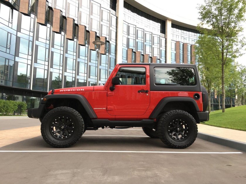Jeep Wrangler III (JK) внедорожник 3