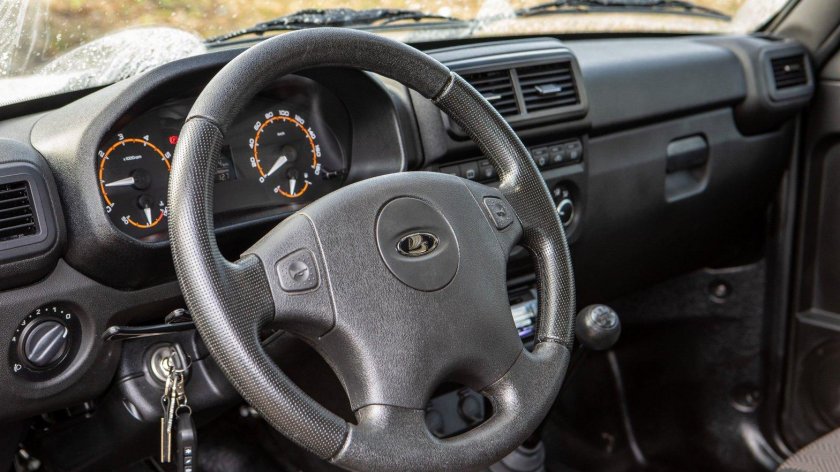 Нива Бронто салон