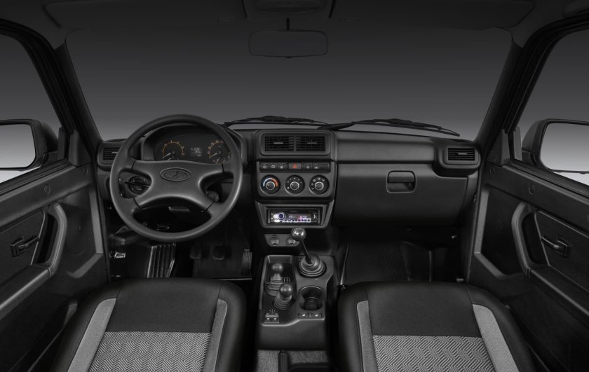 Лада Нива легенд 2023 салон