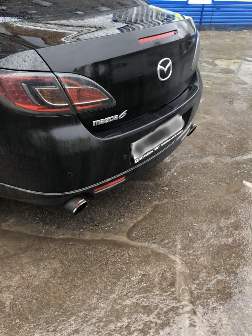 Выхлоп Акрапович на Мазда 6