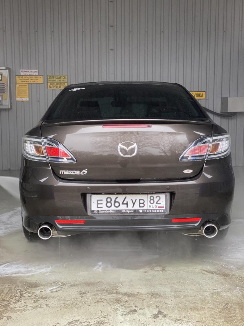 Насадки Бузер на Мазда 6