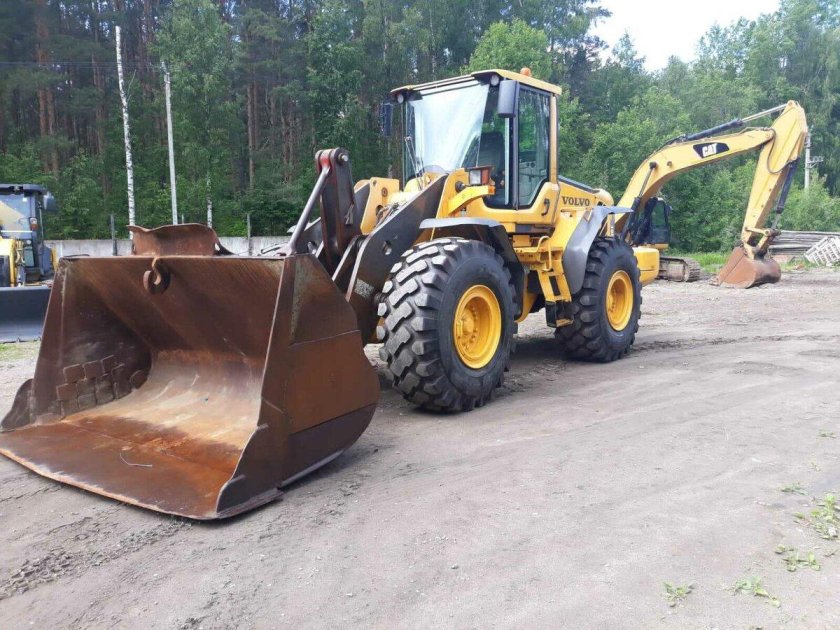 Катерпиллер 434е