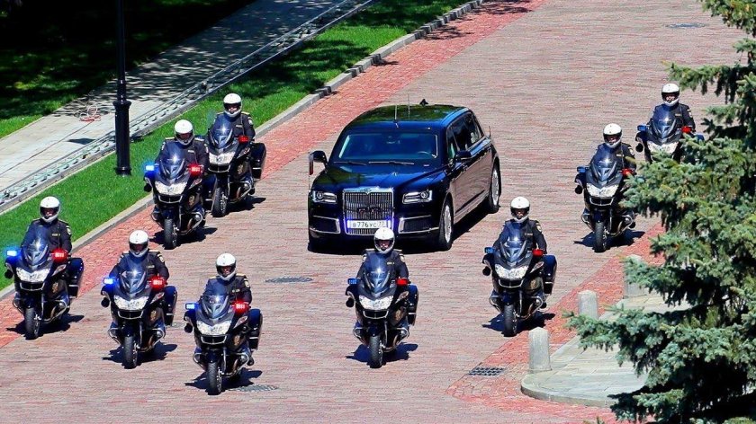 Кортеж президента Путина
