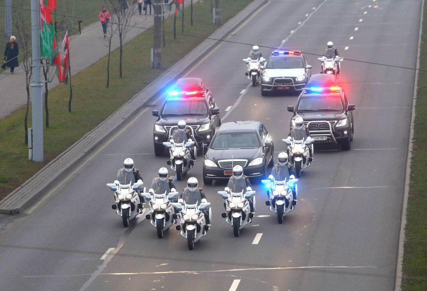Президентский кортеж Лукашенко