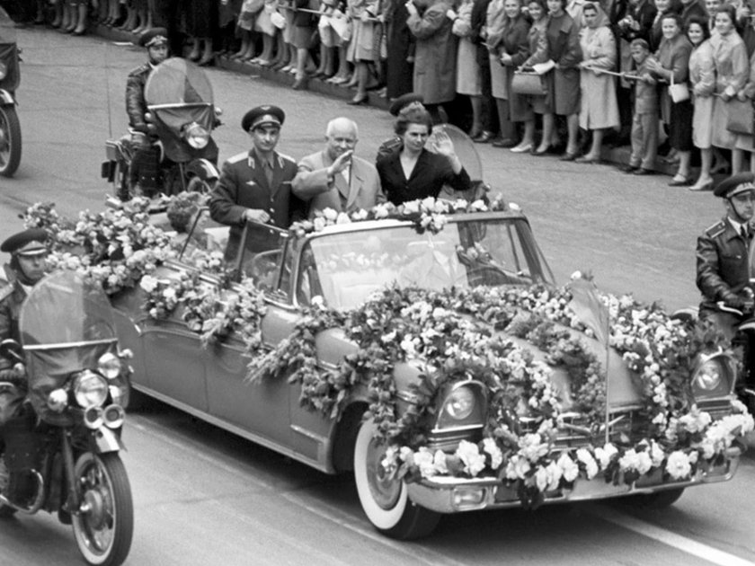 Автомобиль Гагарина ЗИЛ 111в