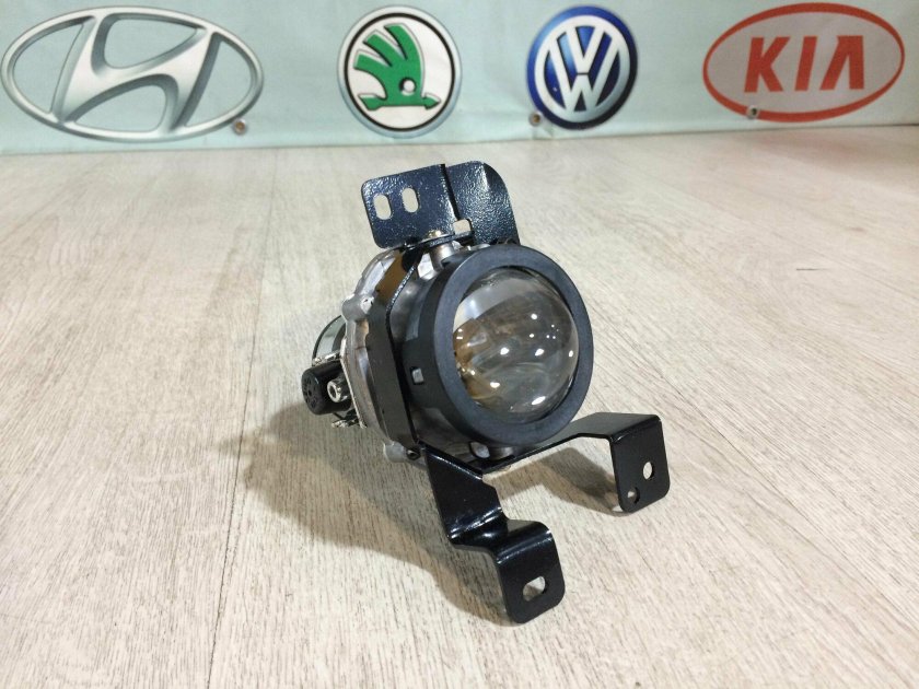 Линзы в ПТФ Киа Рио 2 Рестайлинг