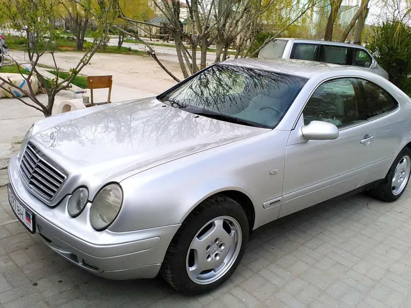 СЛК Мерседес 2000г