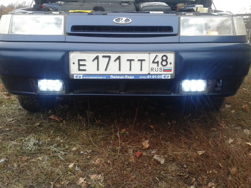 Противотуманки лед на ВАЗ 2112