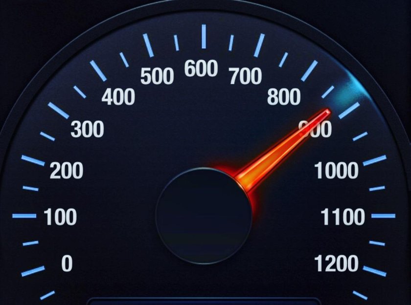 БМВ спидометр 400 км/ч