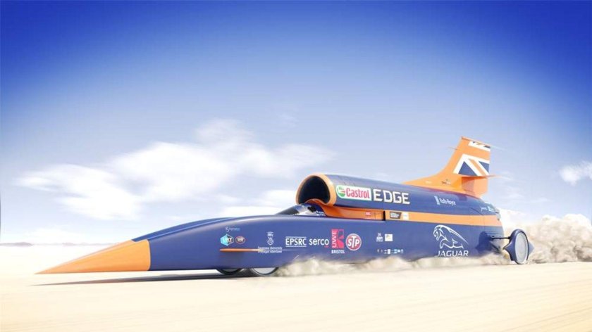 Машина Bloodhound SSC