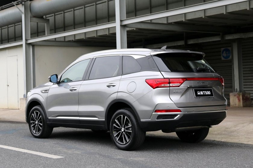 Китайский кроссовер Zotye t500