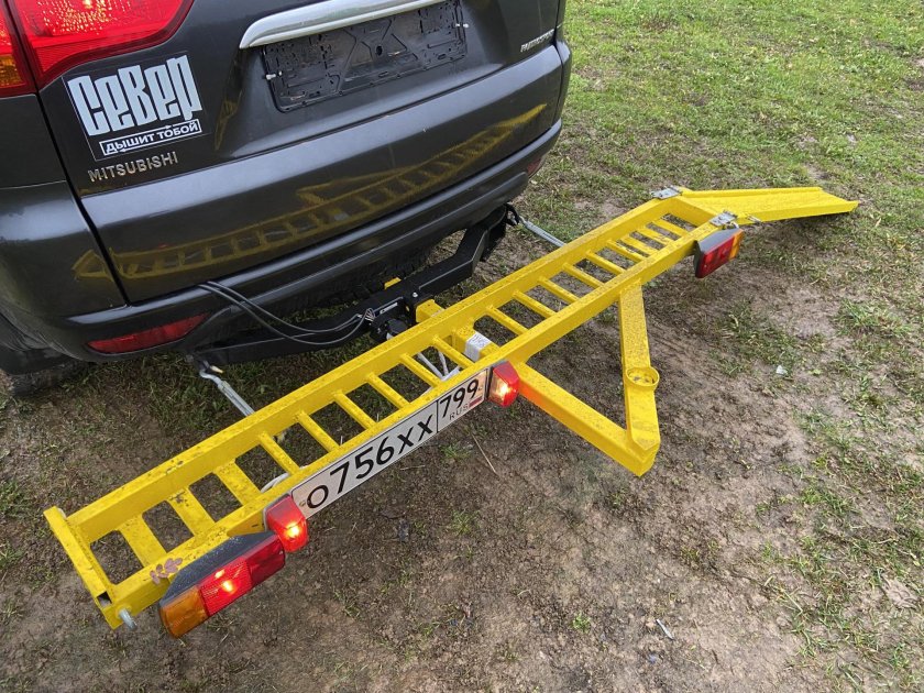 Мотохвост на Паджеро 4