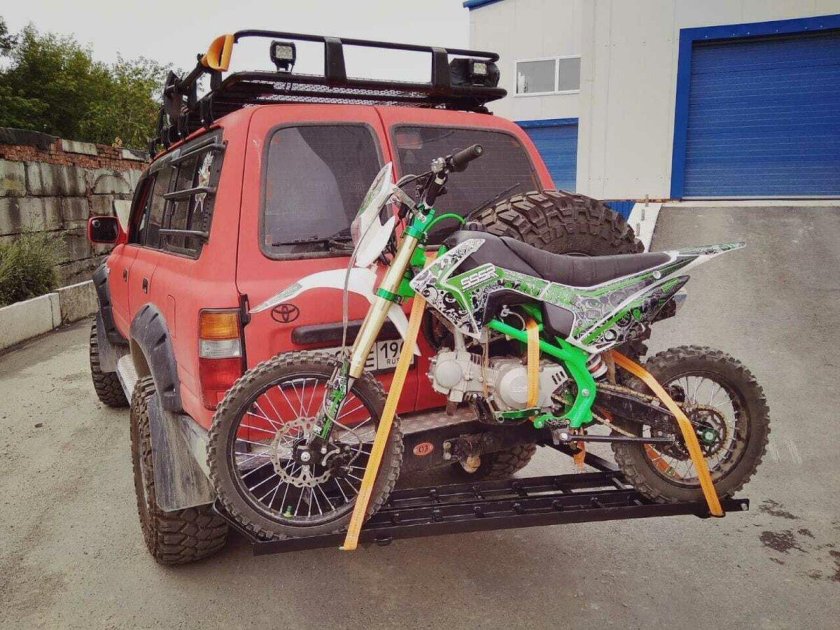 Мотохвост на ниву 2121