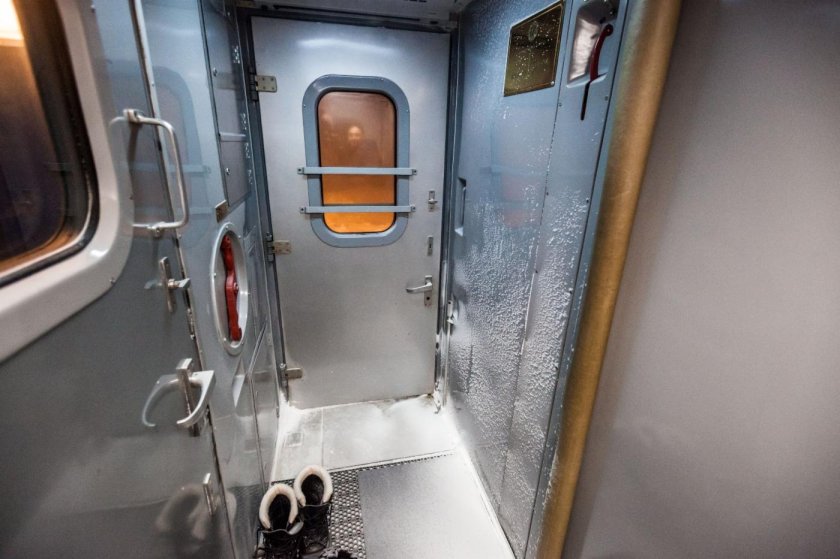 Вагон купе ТВЗ тамбур