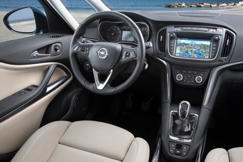 Opel Zafira 2017