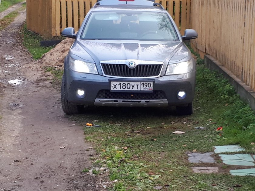 ПТФ Шкода Октавия Скаут а5