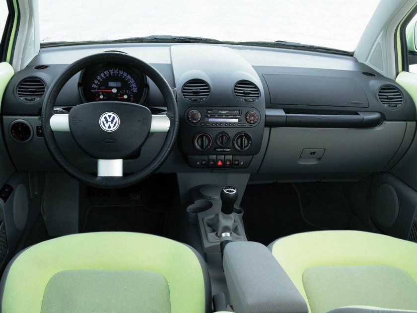 Volkswagen New Beetle 1998