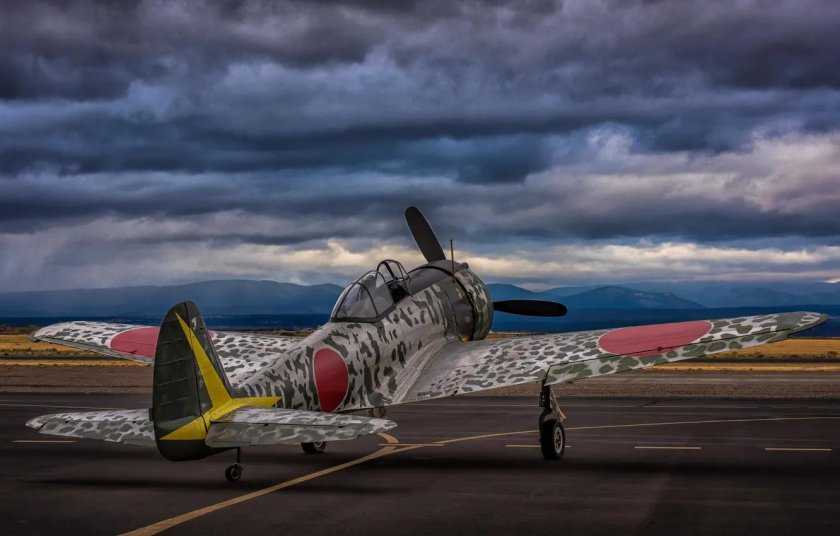 Хаябуса истребитель