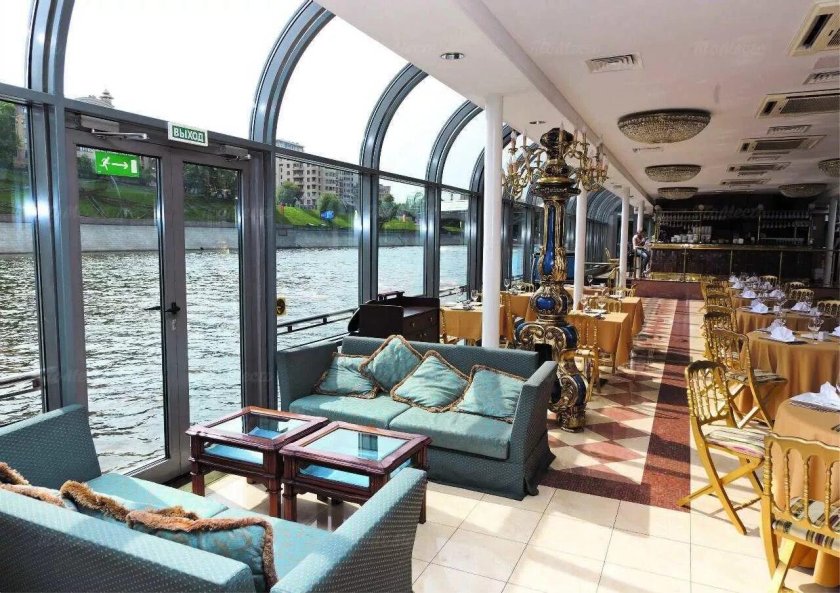 Яхта Ривер Палас