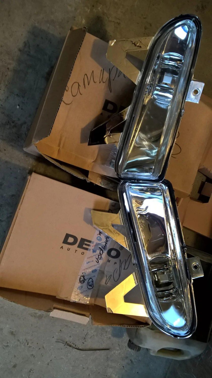 Держатель лампочки противотуманки Пежо 406