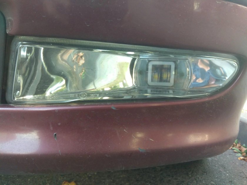 Отражатель ПТФ Пежо 406