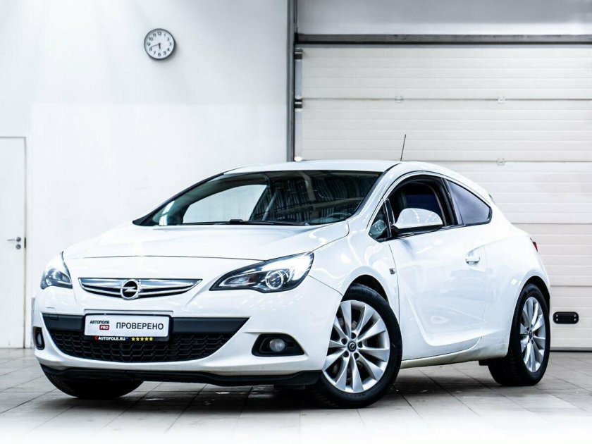 Opel Astra 2013